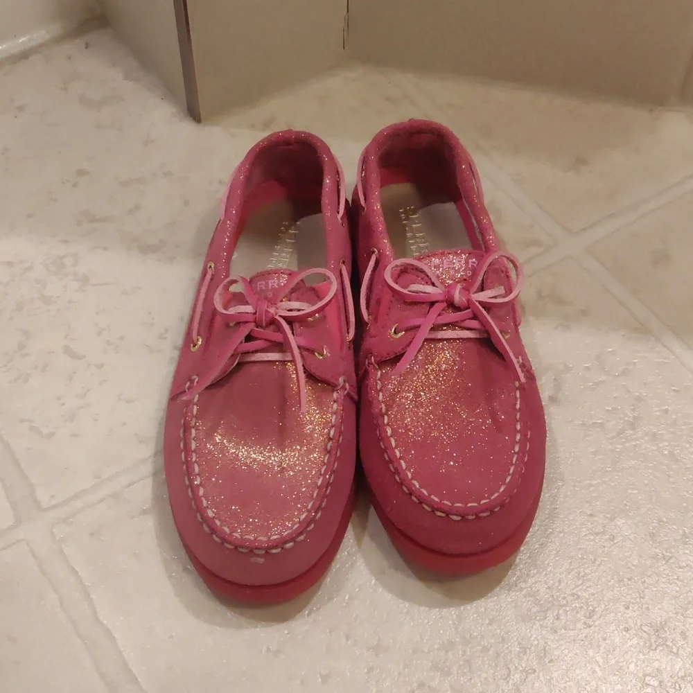 Sperry slip on magenta girls sz 3m shoes